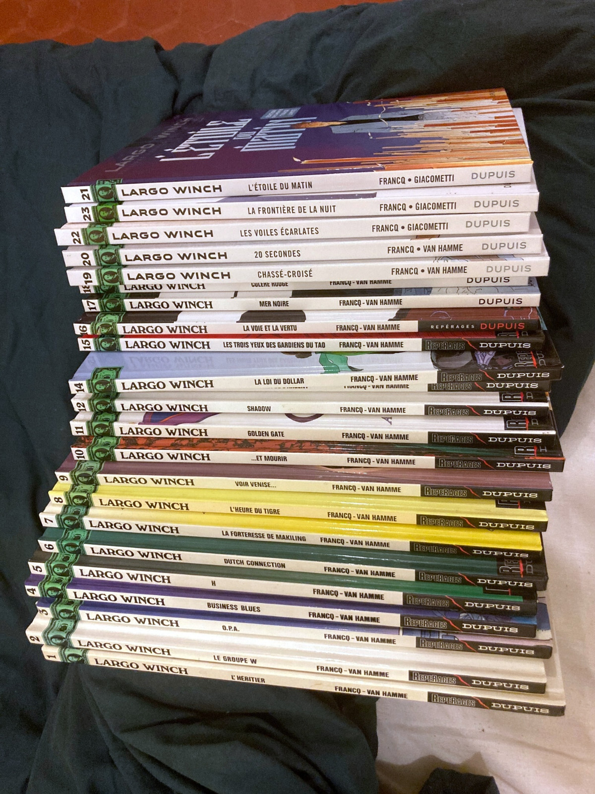 Largo Winch 23 volumes en EO et en parfait état
