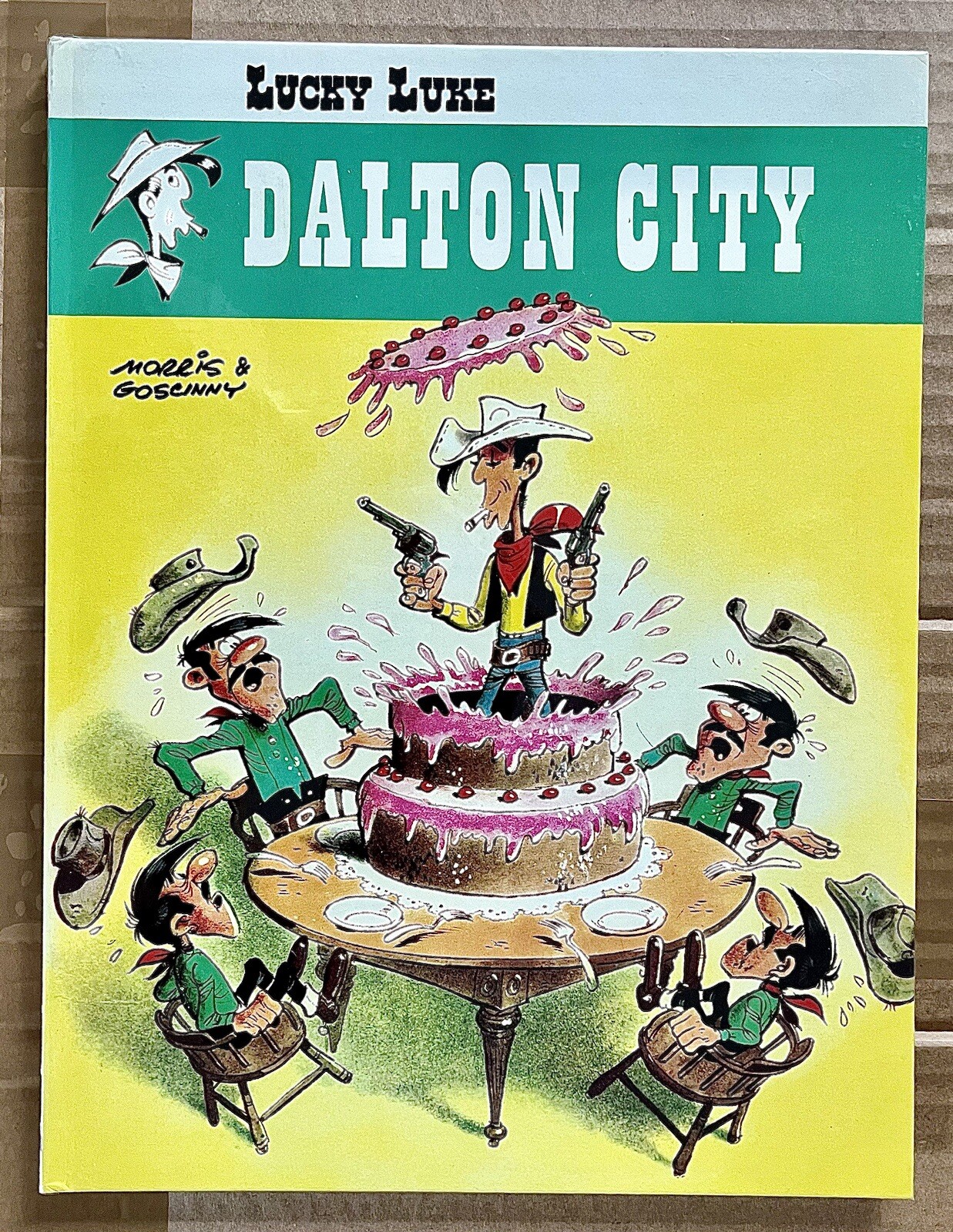 LUCKY LUKE: SUBLIME ET RARISSIME EO ANGLAISE 73 DALTON CITY CRAQUANT NEUF MORRIS