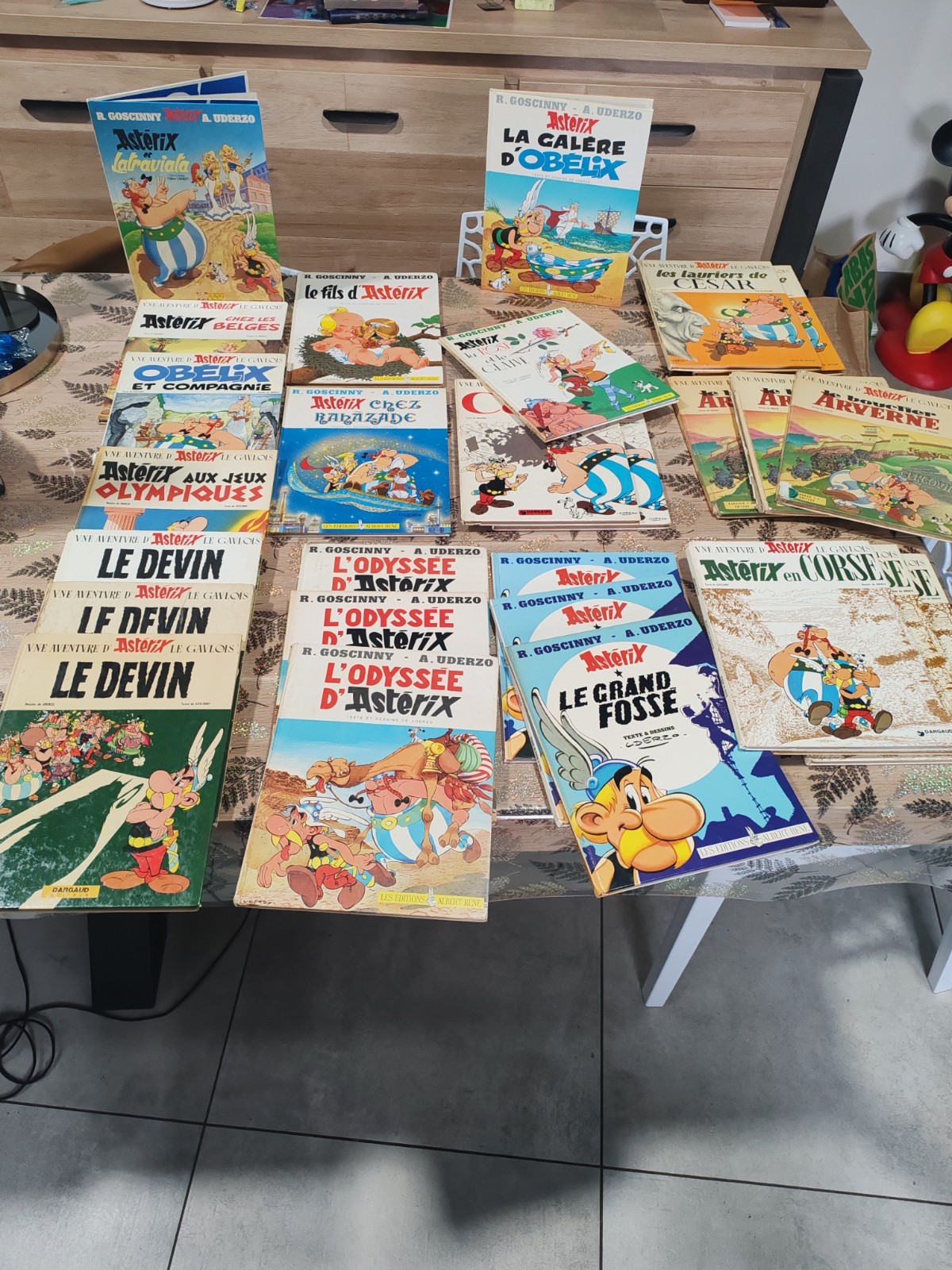 Lot de 25 BD Astérix - Années 60-70-80- Des Eo Tout État 