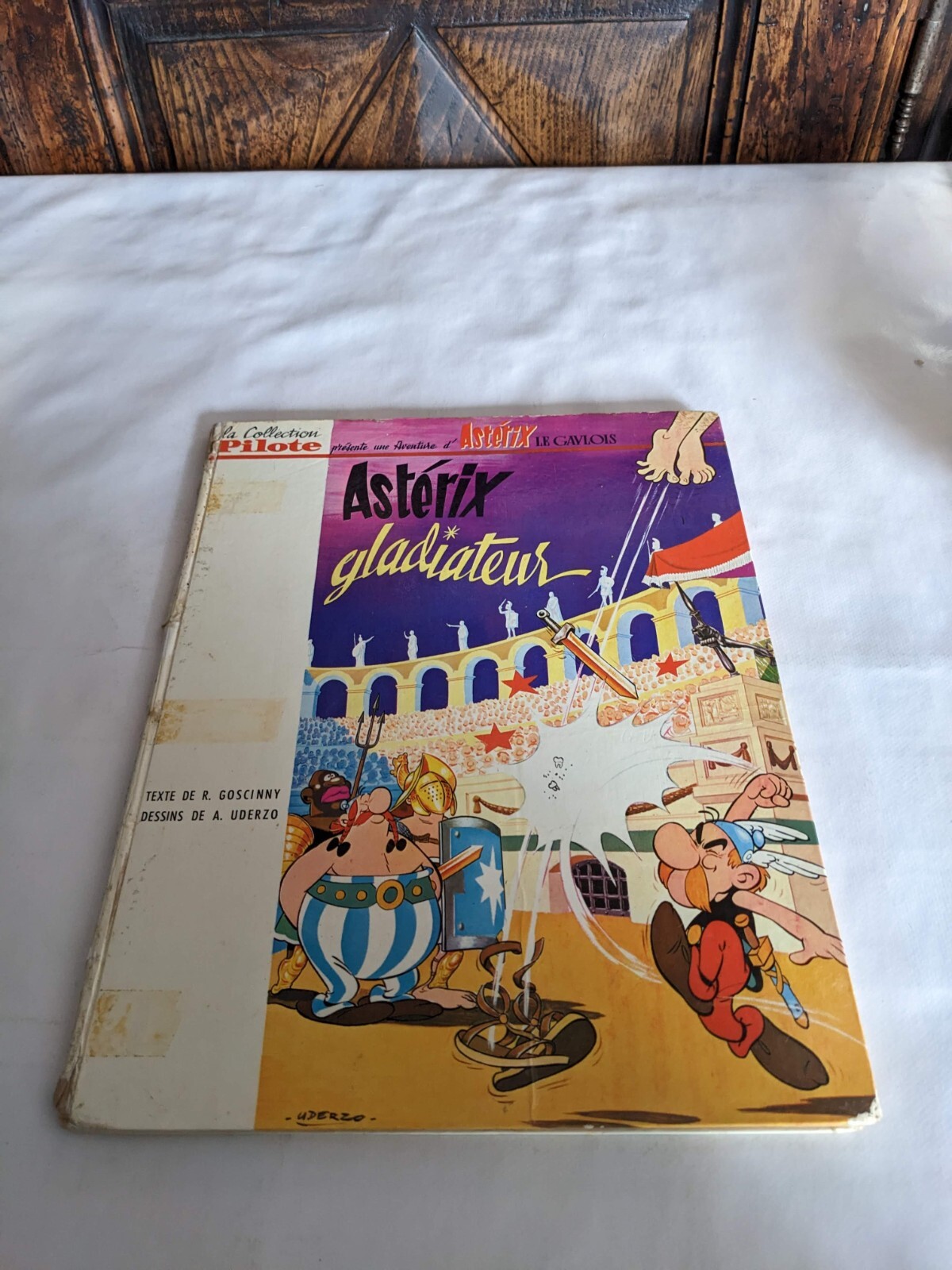 ASTERIX GLADIATEUR DOS BLANC PILOTE	EO