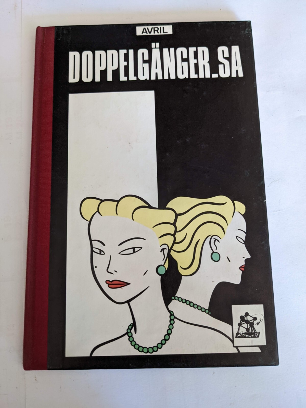 doppelganger sa avril magic strip	EO TBE