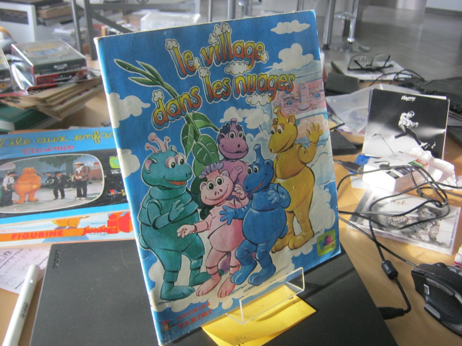 EO PANINI 1983 LE VILLAGE DANS LE NUAGES COMPLET TBE/BE