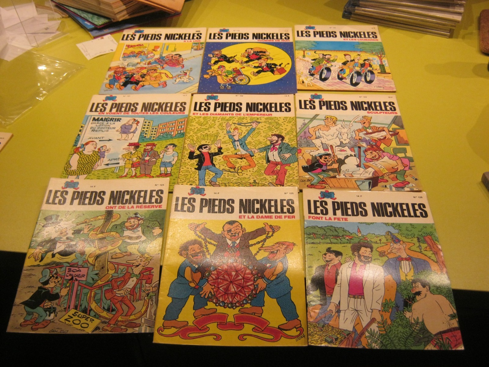 LOT EO PIEDS NICKELES 117 118 119 121 122 123 124 125 126 TTBE