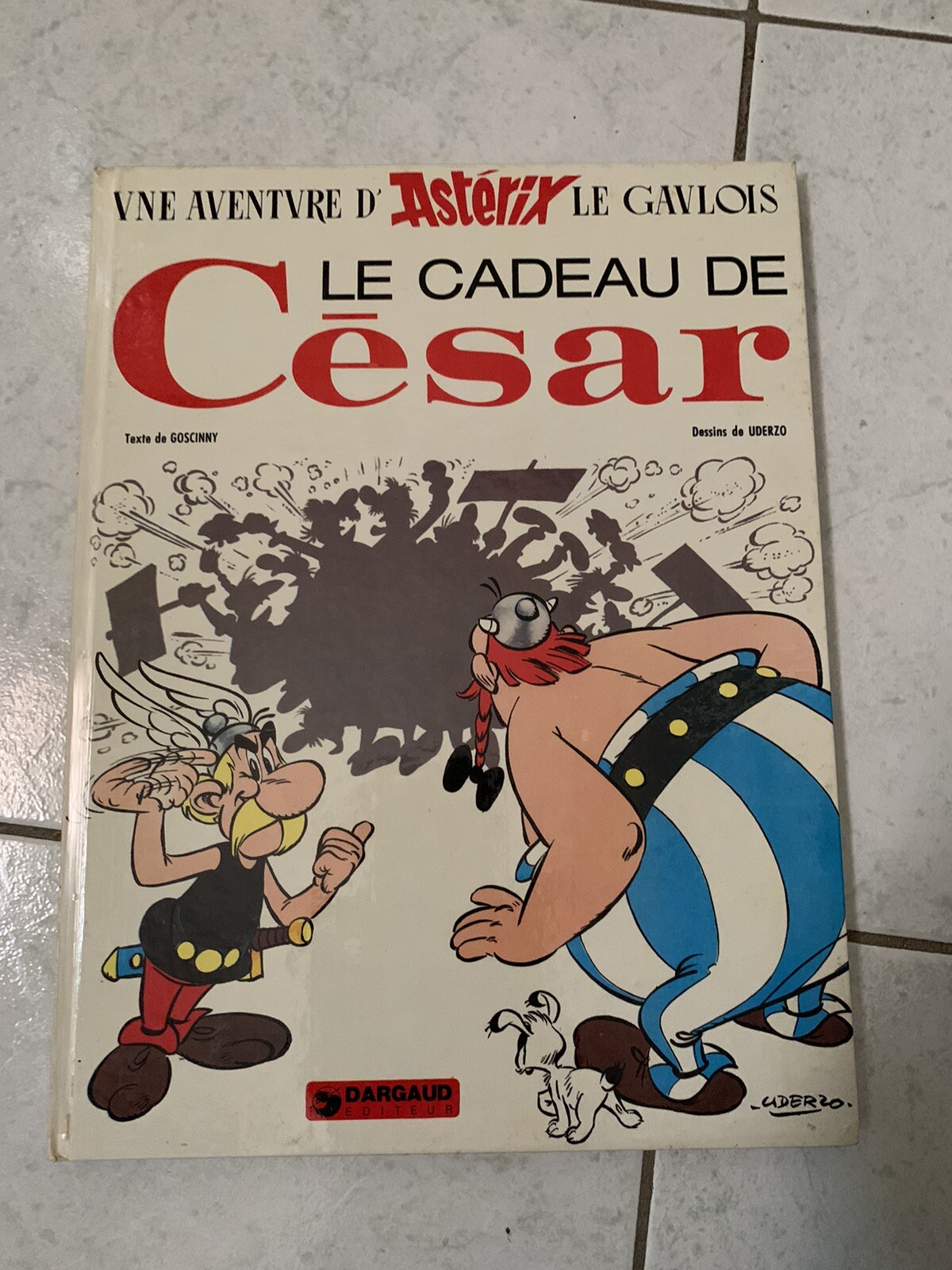 eo bd Astérix le cadeau de césar proche du neuf Dargaud 1974