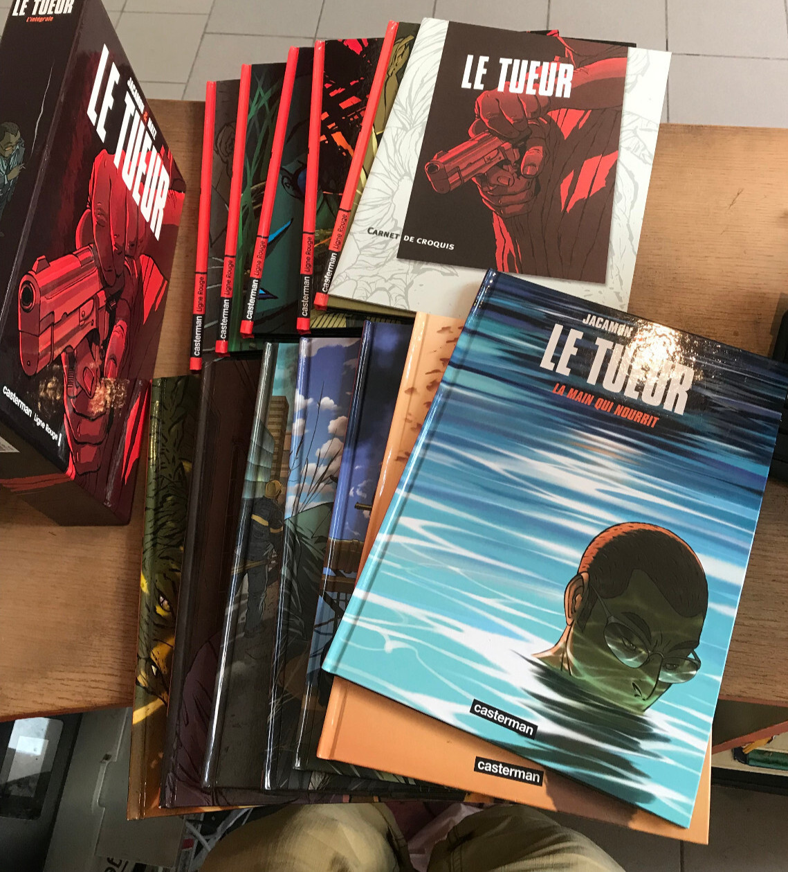 JACAMON - LE TUEUR - TOMES 1 A 12 INCLUS + COFFRET + CARNET - REE / EO ( TBE )