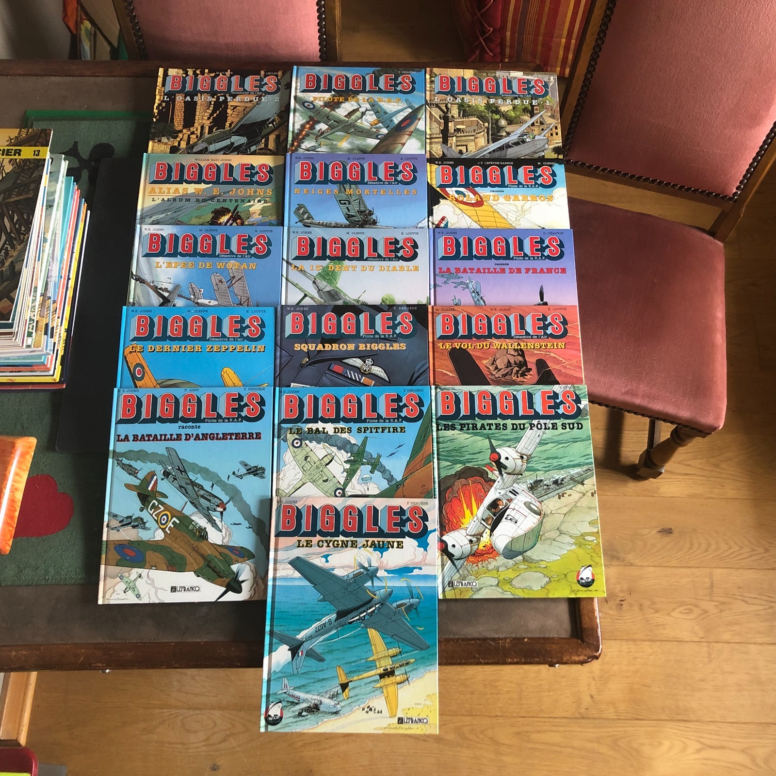 Biggles 16 albums, dont 1 intégrale, tous eo parfait état