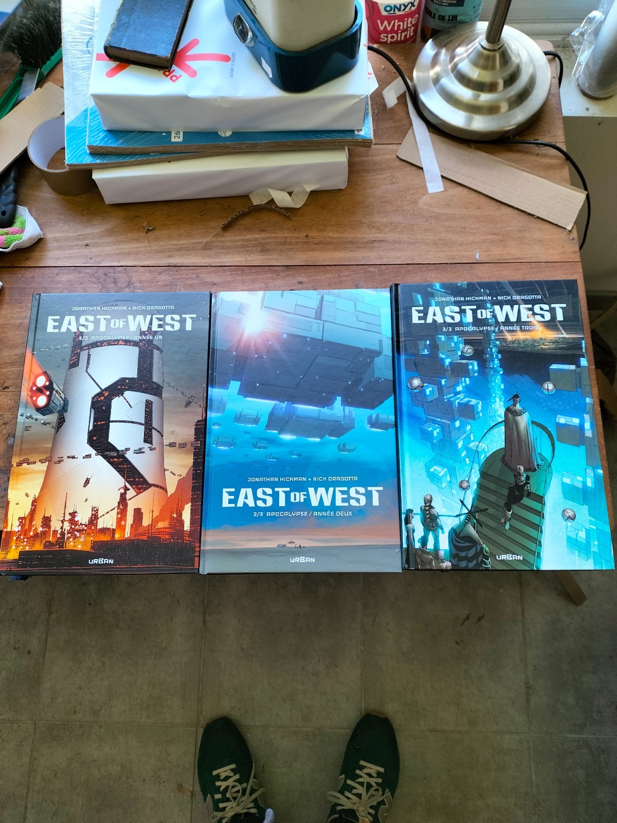 EO 2021 INTEGRALE EN 3 VOLUMES EAST OF WEST PAR DRAGOTTA ED URBAN COMICS (BD1099