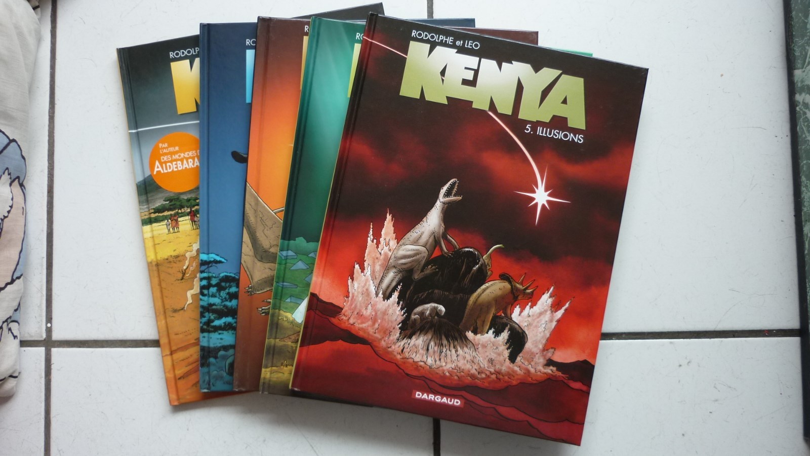 LEO / KENYA 1 A 5  / DARGAUD / EO  