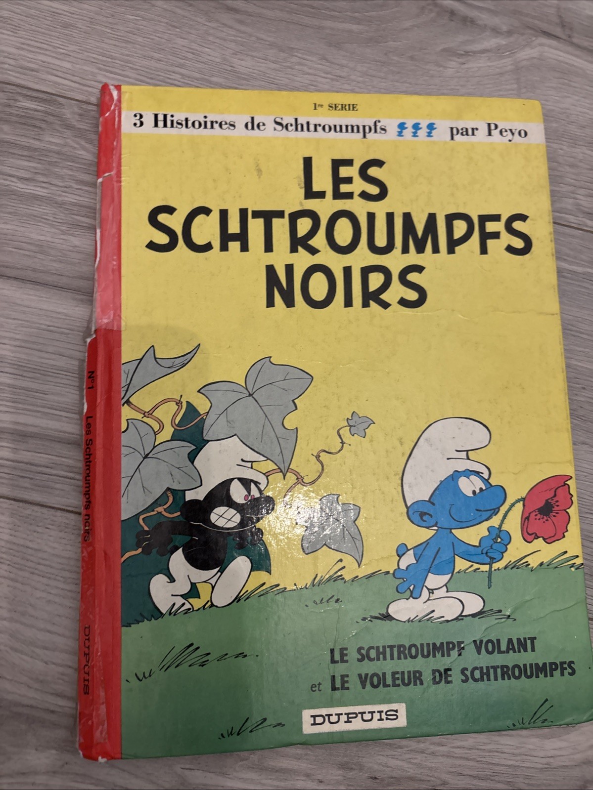 Les Schtroumpfs T1 - LES SCHTROUMPFS NOIRS - PEYO - EO 1963