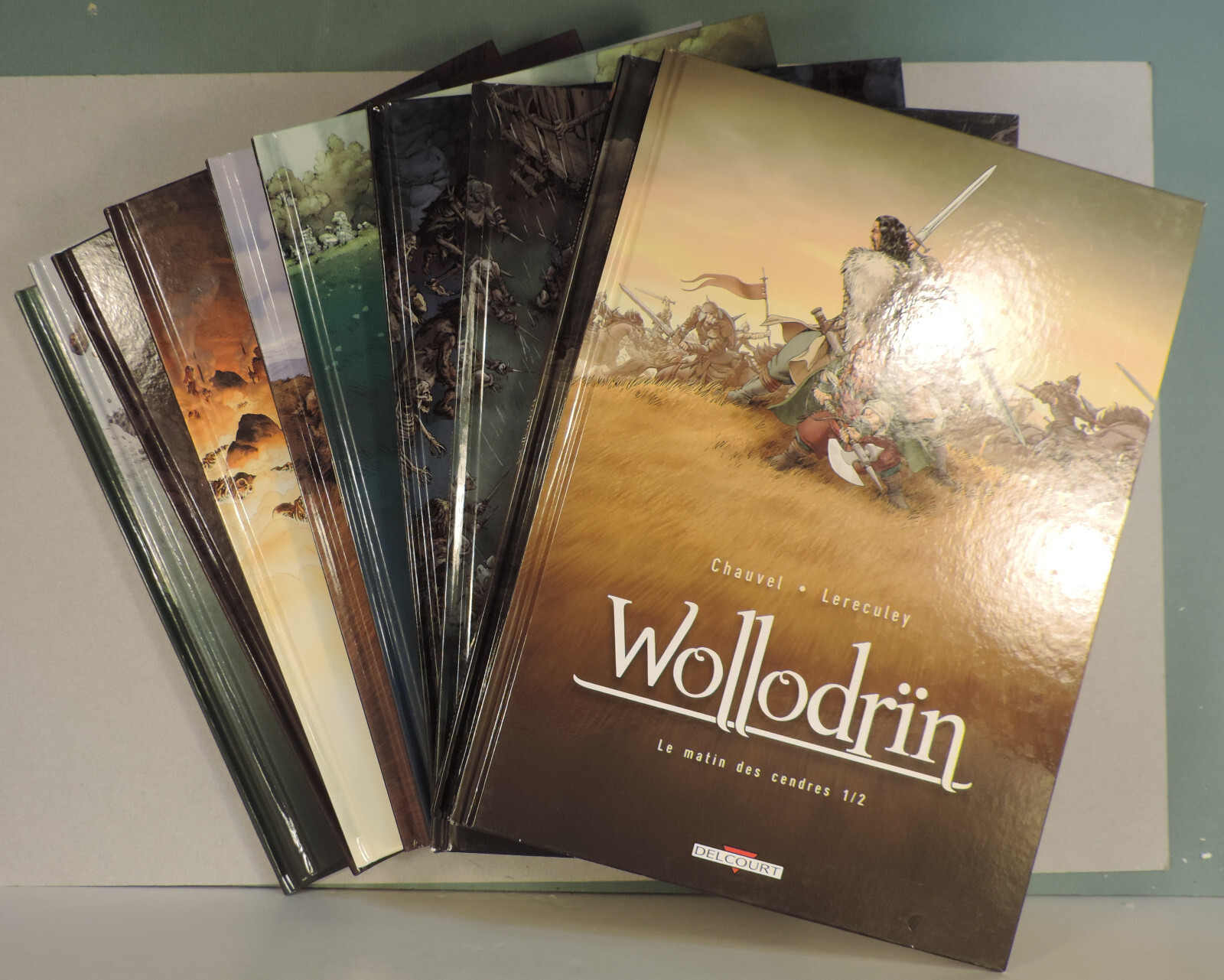 Wollodrin serie complete en 10 vol Chauvel Lereculey Delcourt EO TBE