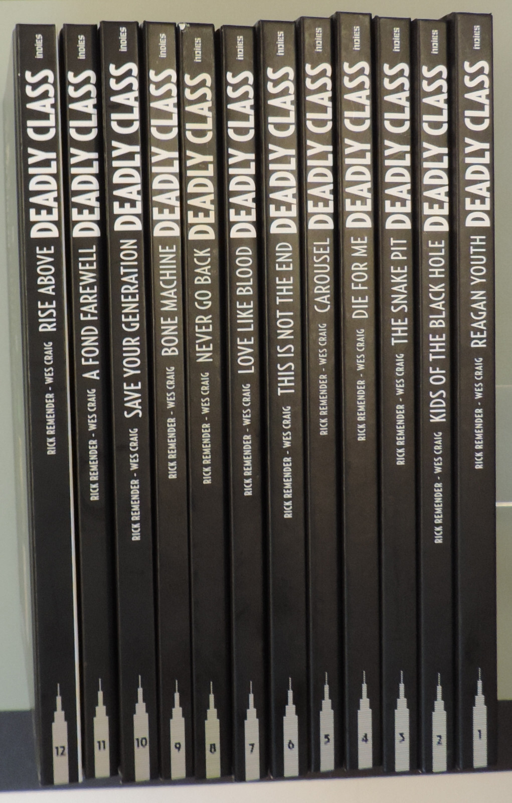 Deadly Class complet en 12 vol Urban Comics EO TBE