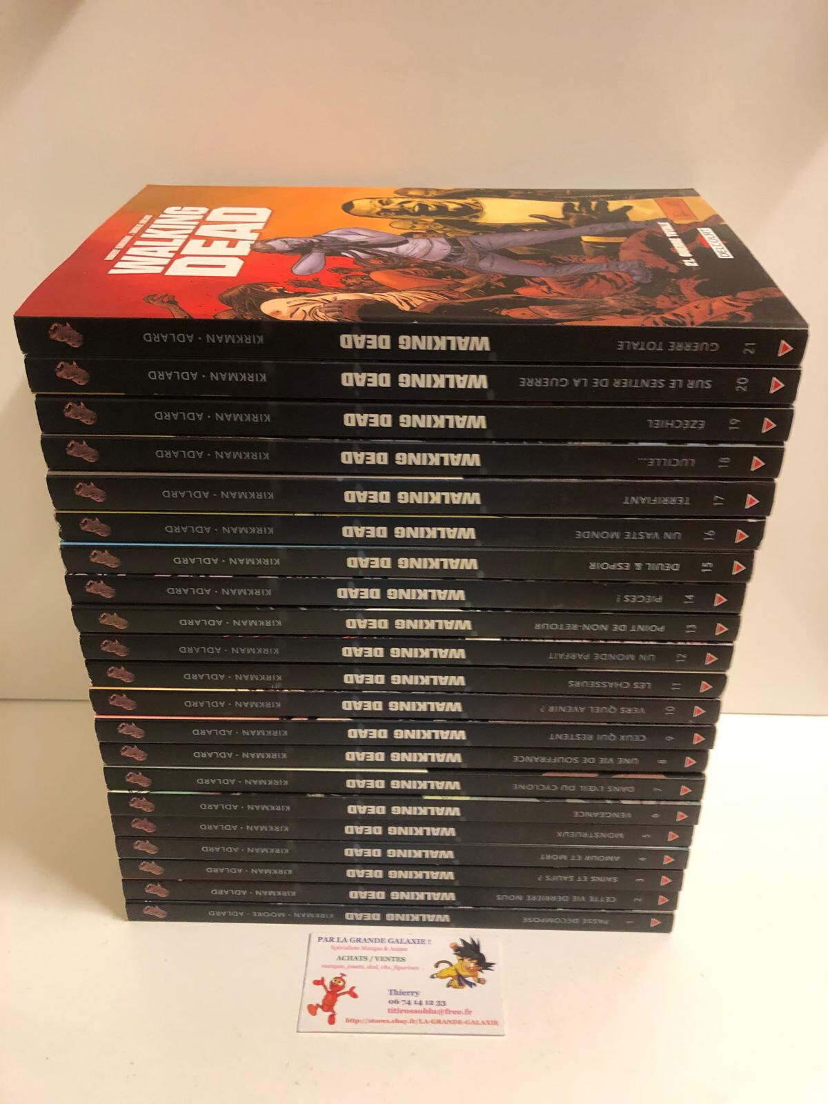 Lot Comic Walking Dead Tomes 1 à 21 Kirkman Adlard Moore Delcourt (EO 14 à 21)